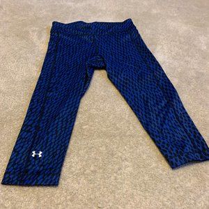 Under Armour Dark and Medium Blue Blot Design Capri Leggings